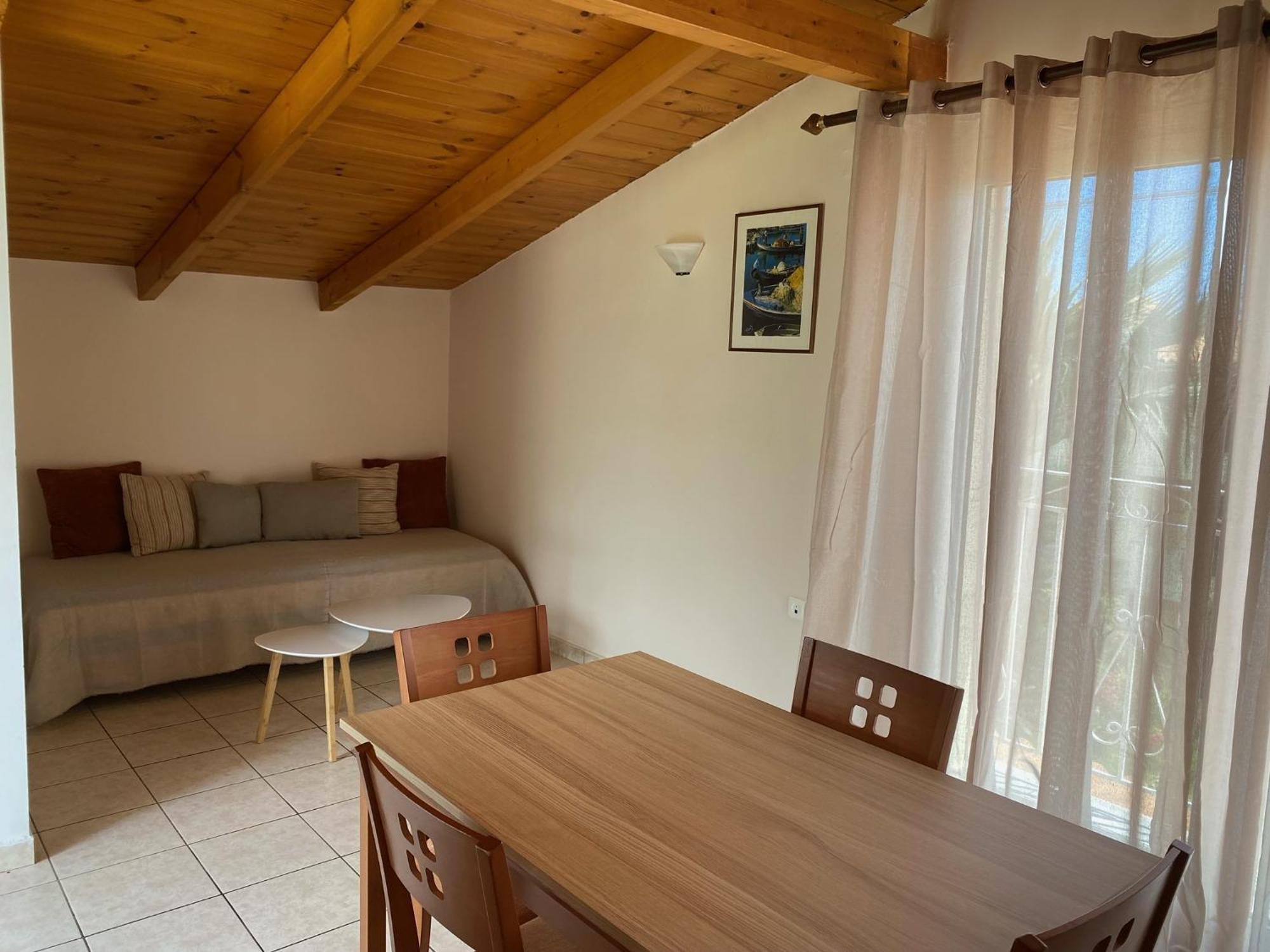 Roula Studios Pigadhákia Esterno foto